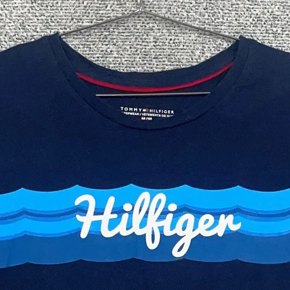 타미힐피거 스펠 로고 프린팅 네이비 반팔 티 M 상품이미지3