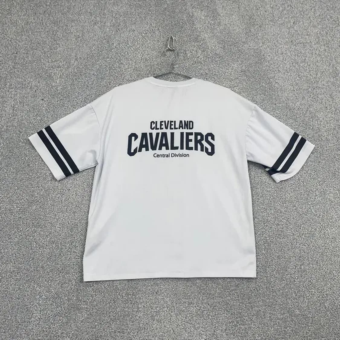 NBA 빈티지 프린팅 화이트 오버핏 반팔티 L 상품이미지2