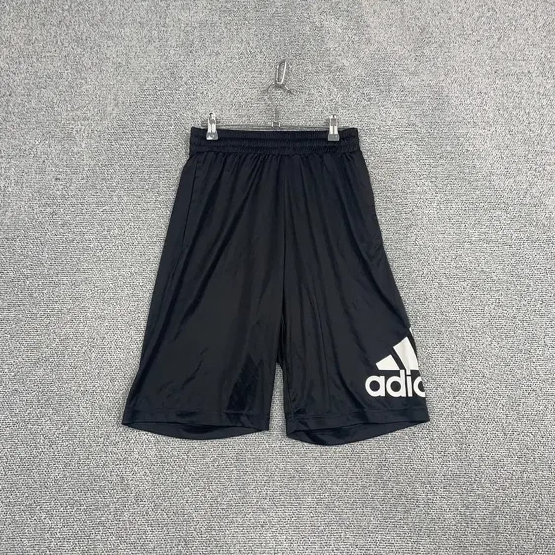 아디다스 블랙 빅로고 기능성 반바지 M 상품이미지1