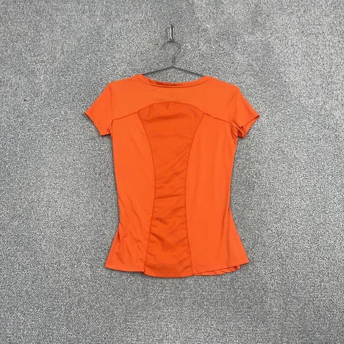 노스페이스 오렌지 로고 여성 운동 기능성 반팔 티 S/85 상품이미지2