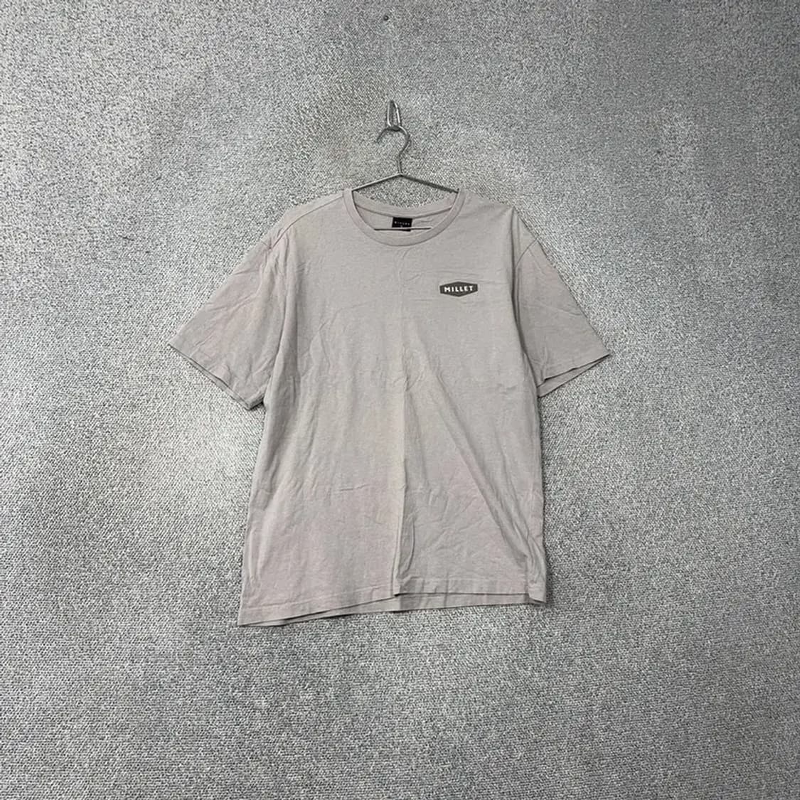 밀레 라이트 그레이 로고 남성 오버핏 반팔티 100 상품이미지1