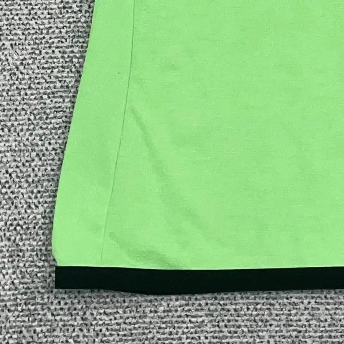 아디다스 라이트 그린 로고 삼선 여성 기능성 반팔 티 XS 상품이미지5