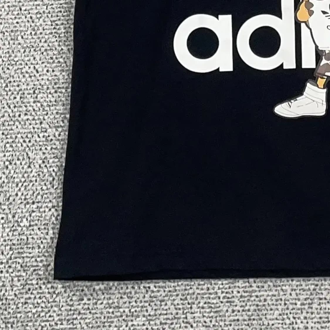 아디다스 쵸파 프린팅 로고 반팔티 S 상품이미지3