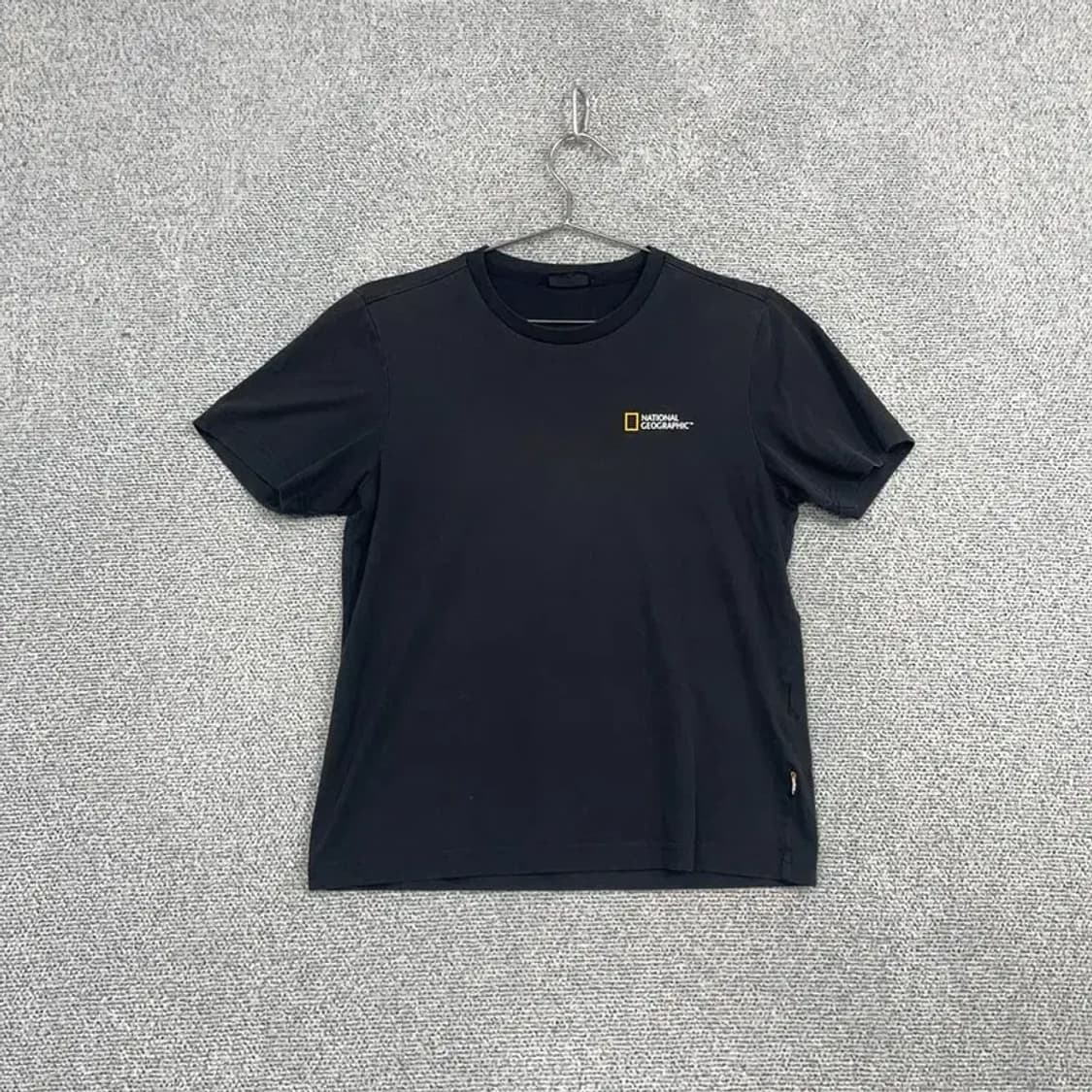 내셔널지오그래픽 블랙 캐주얼 로고 반팔티 S 상품이미지1