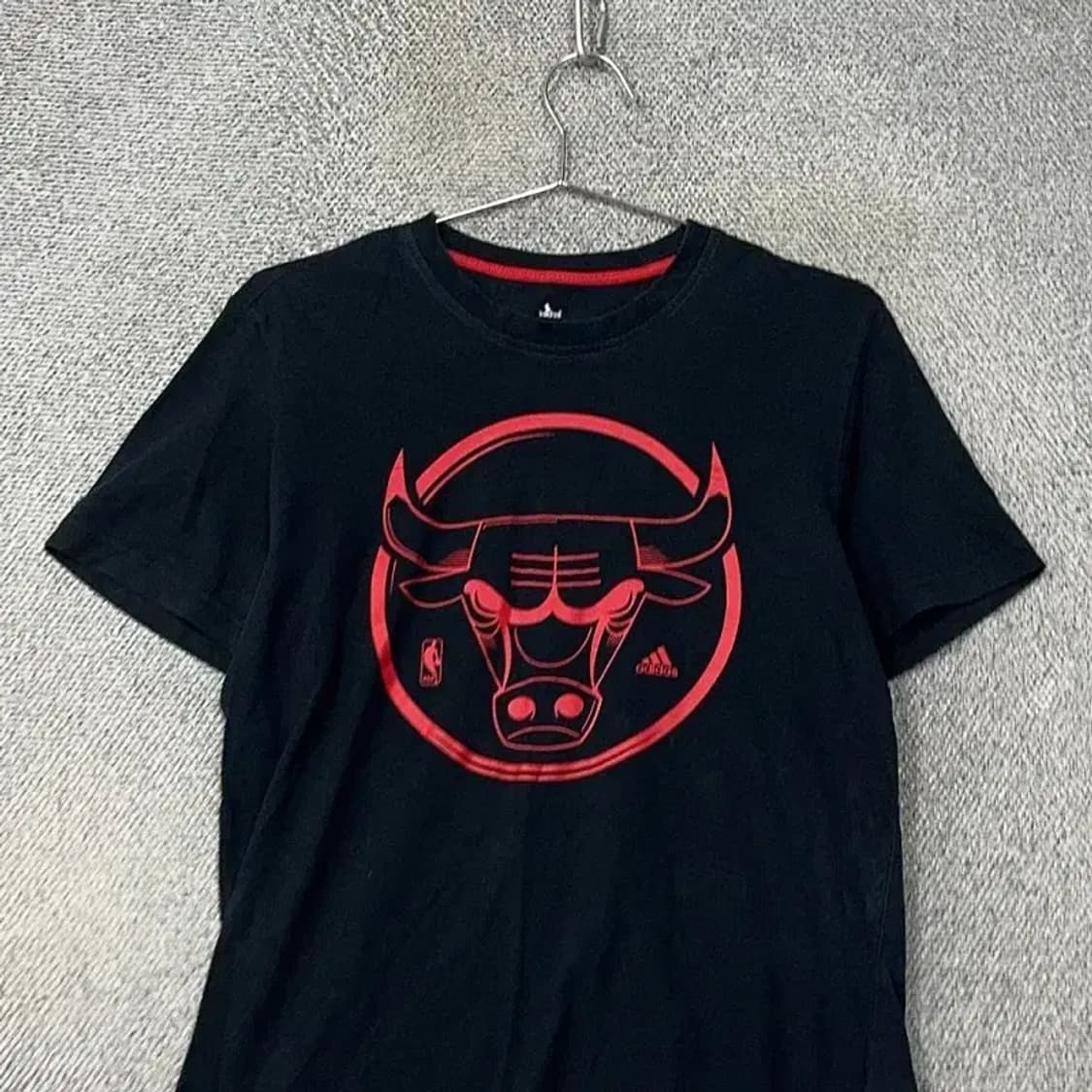 아디다스 시카고불스 프린팅 코튼 반팔티 100 상품이미지3