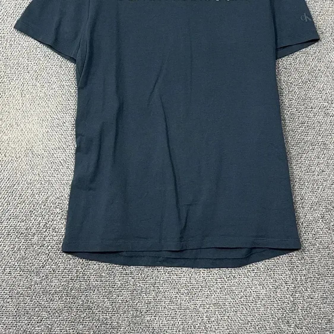 캘빈클라인 스펠 로고 프린팅 블루 반팔 티 S 상품이미지4