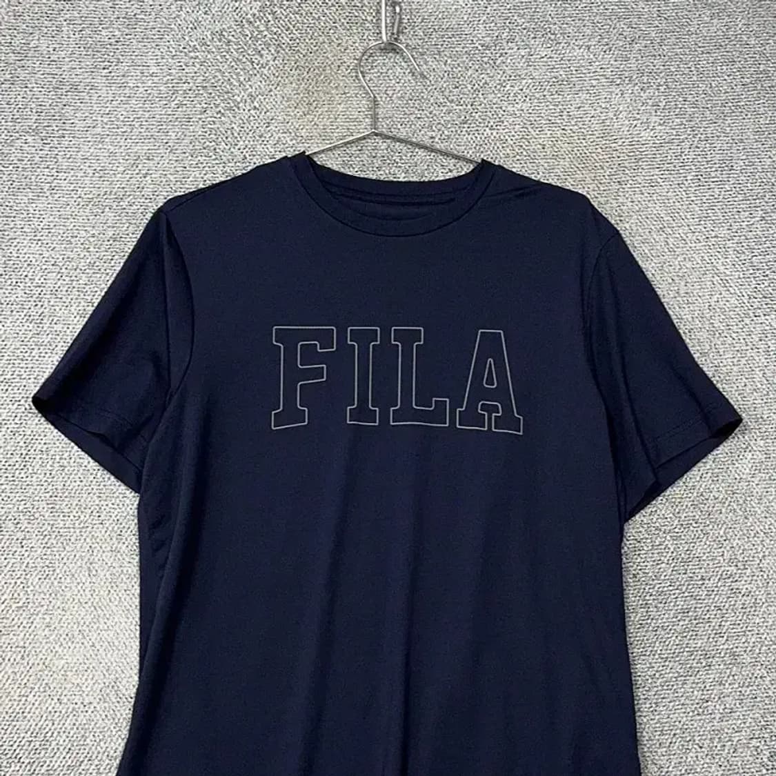 휠라 스펠 로고 프린팅 네이비 반팔 티 100 상품이미지3