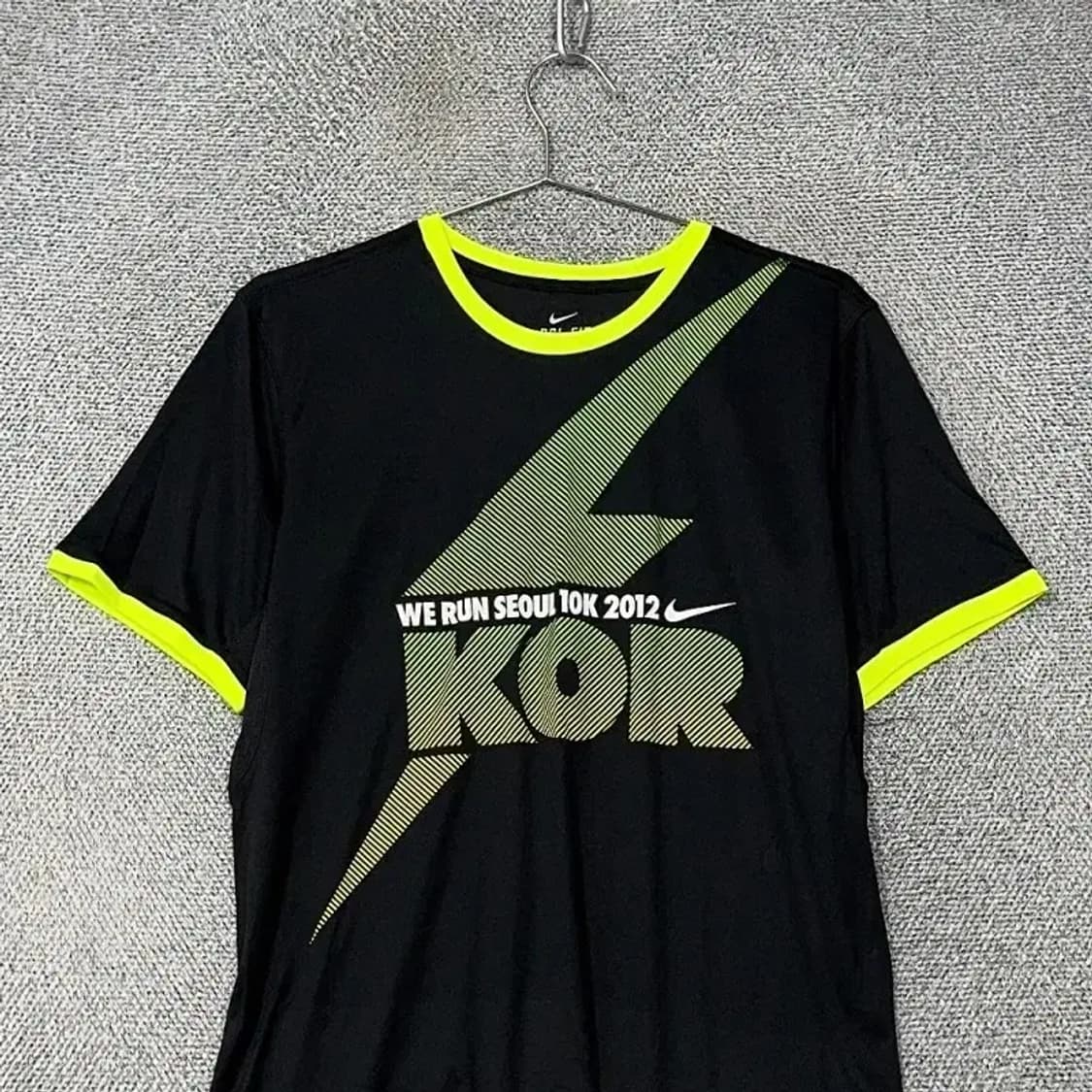 나이키 러닝 드라이핏 로고 프린팅 기능성 운동 반팔티 M 상품이미지3