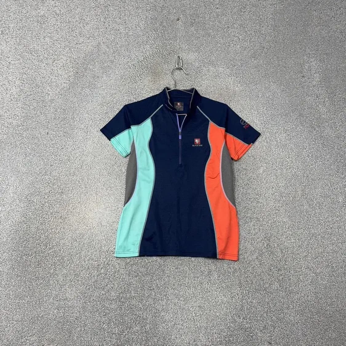 블랙야크 네이비 로고 등산 여성 기능성 반집업 반팔티 100 상품이미지1