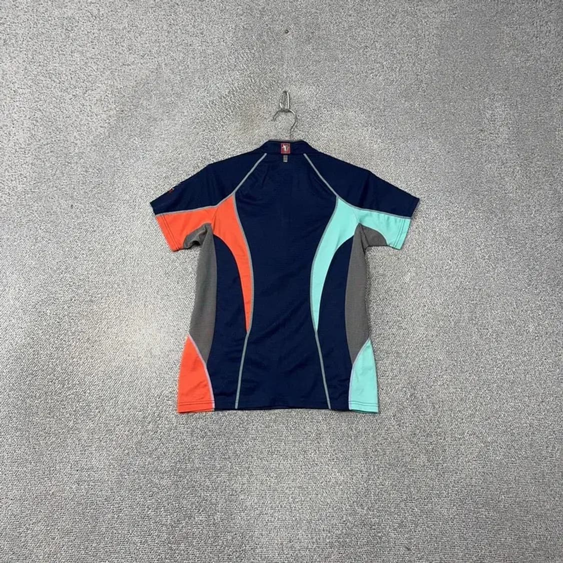 블랙야크 네이비 로고 등산 여성 기능성 반집업 반팔티 100 상품이미지2