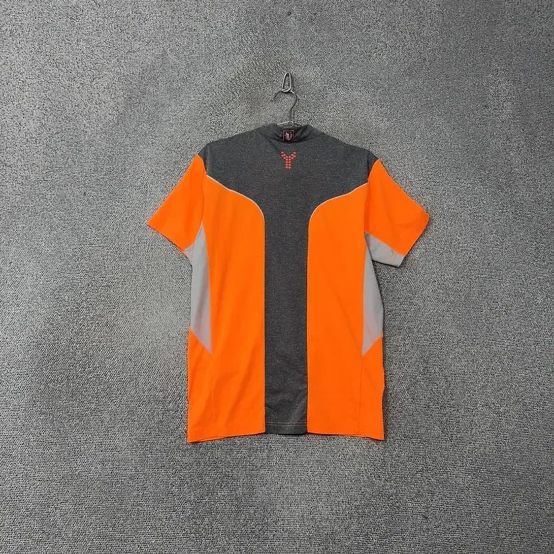 블랙야크 오렌지 로고 남성 등산 기능성 반집업 반팔티 105 상품이미지2