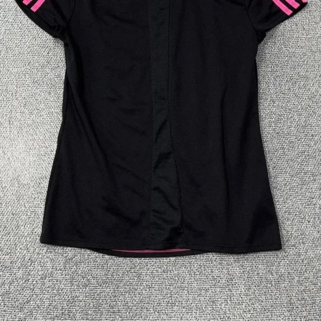 아디다스 검핑 로고 삼선 숏 반팔티 XS-S 상품이미지4