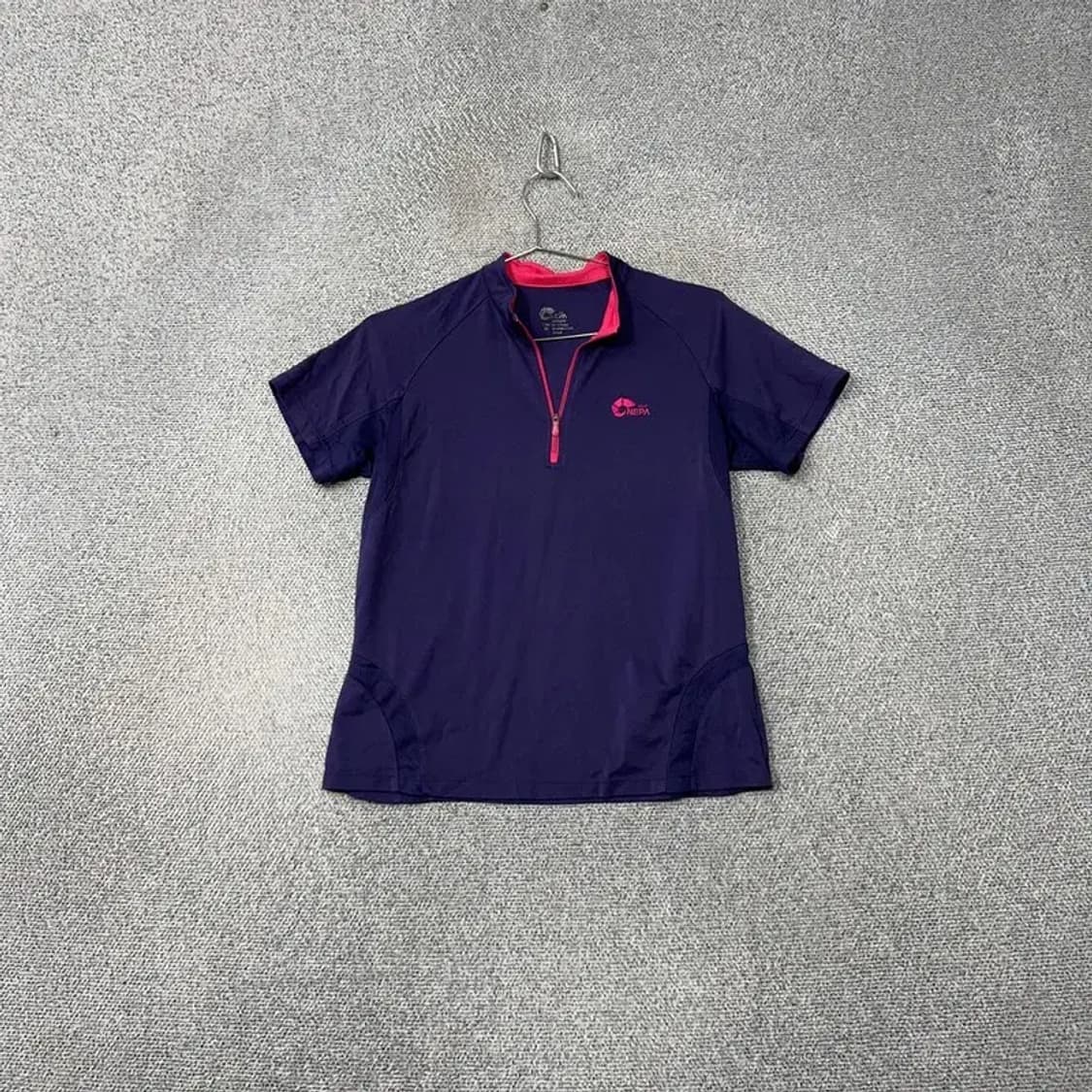 네파 로고 등산 기능성 반집업 반팔티 100 상품이미지1