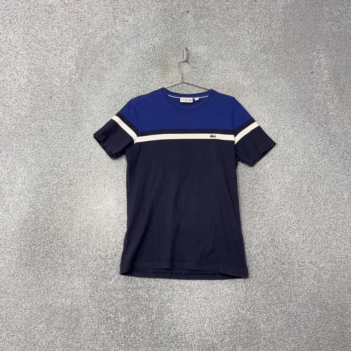 라코스테 네이비 캐주얼 로고 반팔티 100 상품이미지1
