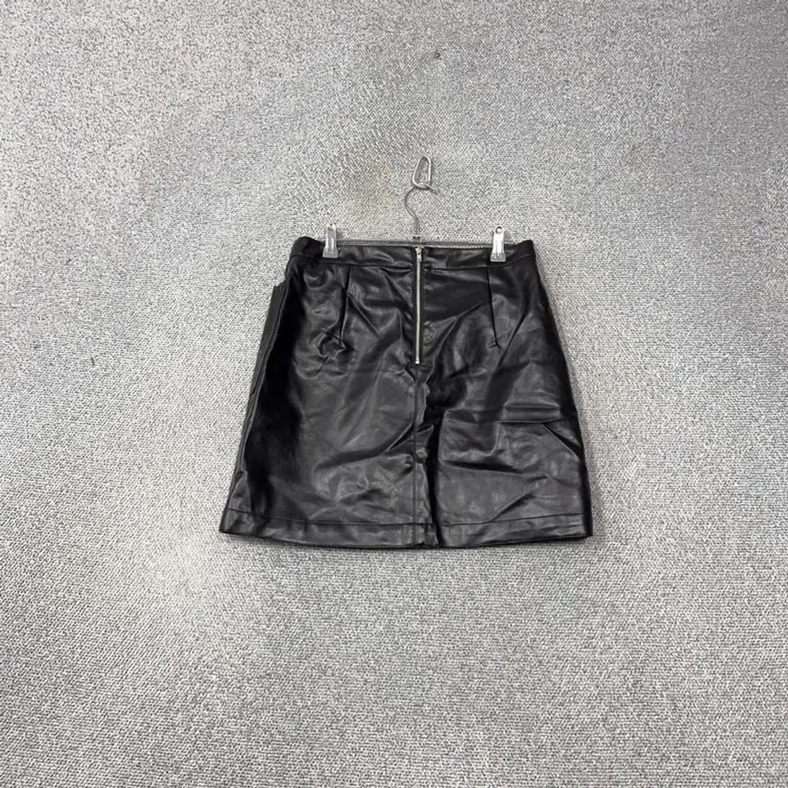 에잇세컨즈 여성 레더 블랙 미니스커트 L 상품이미지1