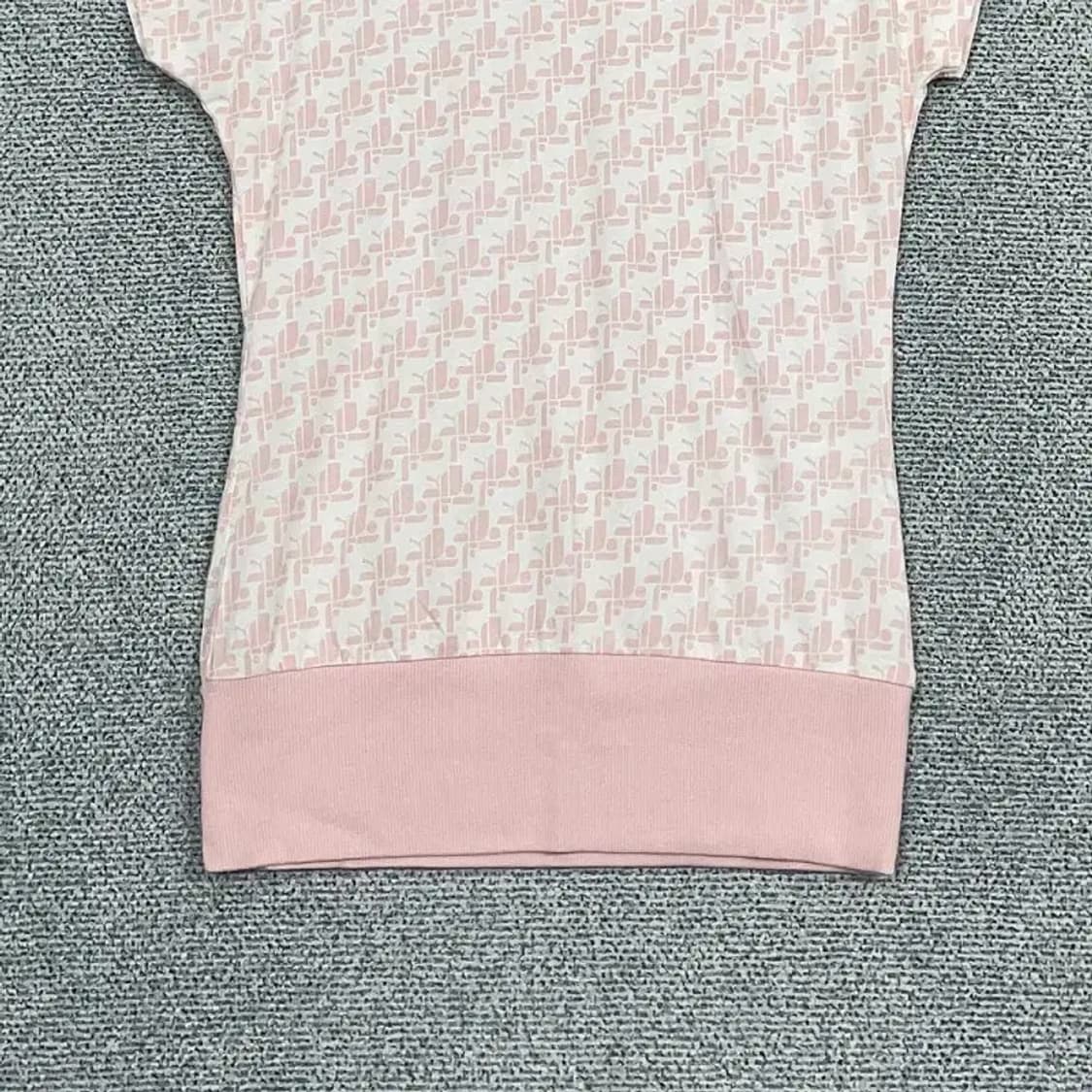 푸마 빈티지 Y2K 라이트 핑크 반팔 티 S 상품이미지4