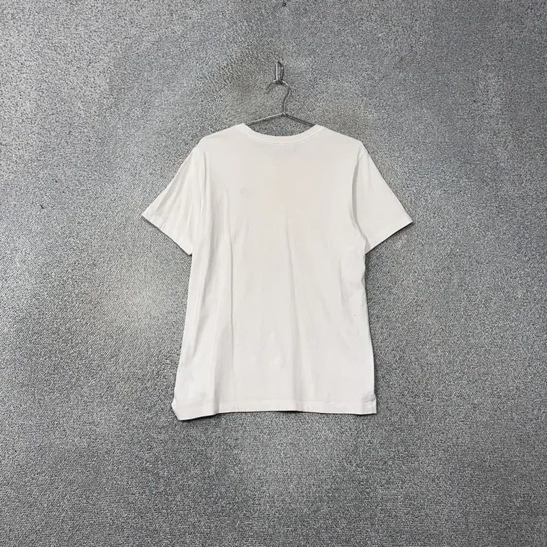 나이키 화이트 로고 캐주얼 반팔 티 M 상품이미지2