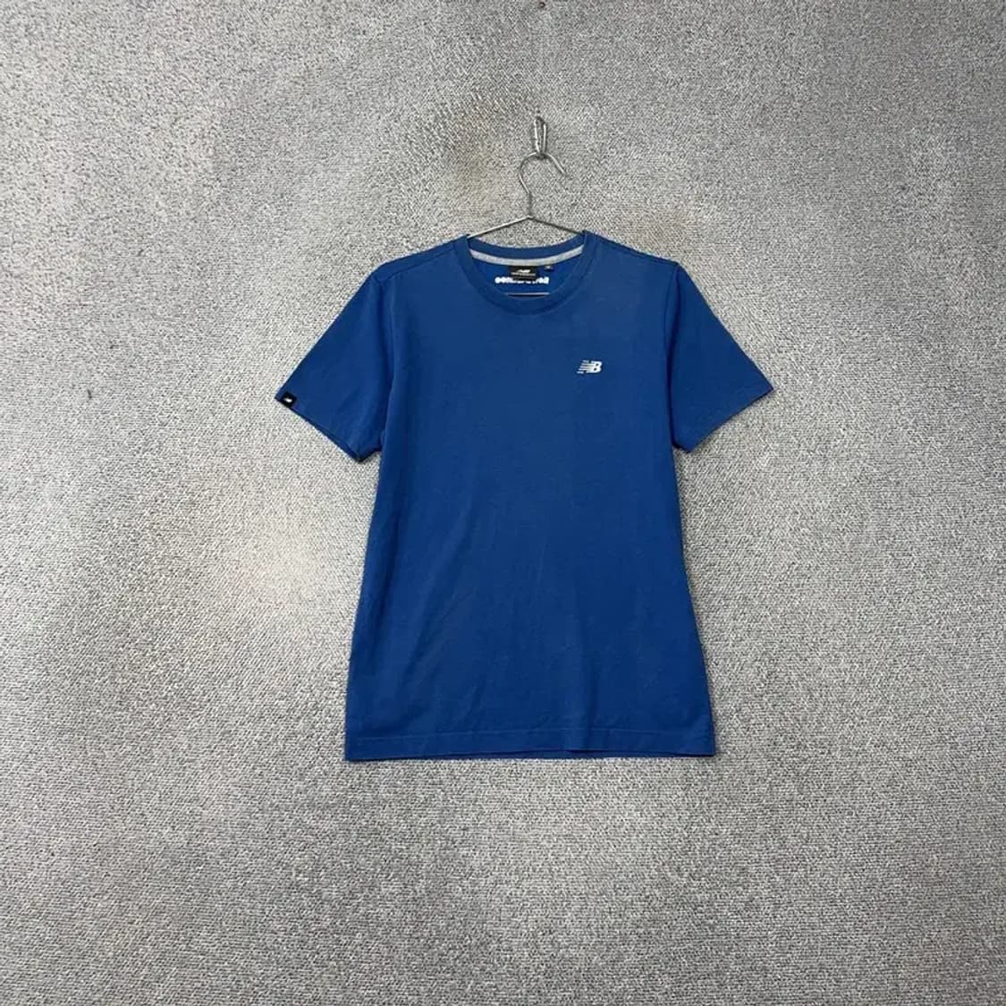 뉴발란스 블루 로고 기능성 반팔 티 M 상품이미지1