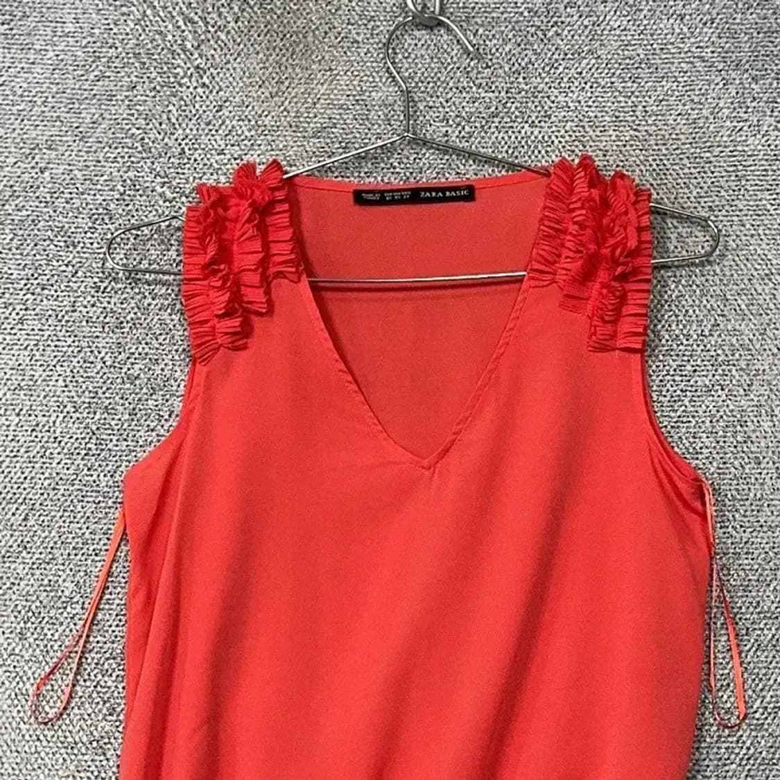 자라 여성 폴리에스터 레드 민소매 티 XS 상품이미지3