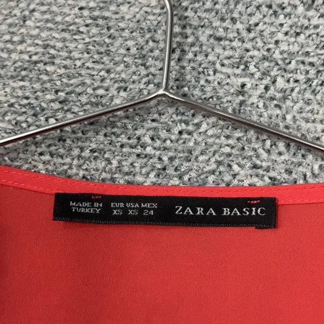 자라 여성 폴리에스터 레드 민소매 티 XS 상품이미지5