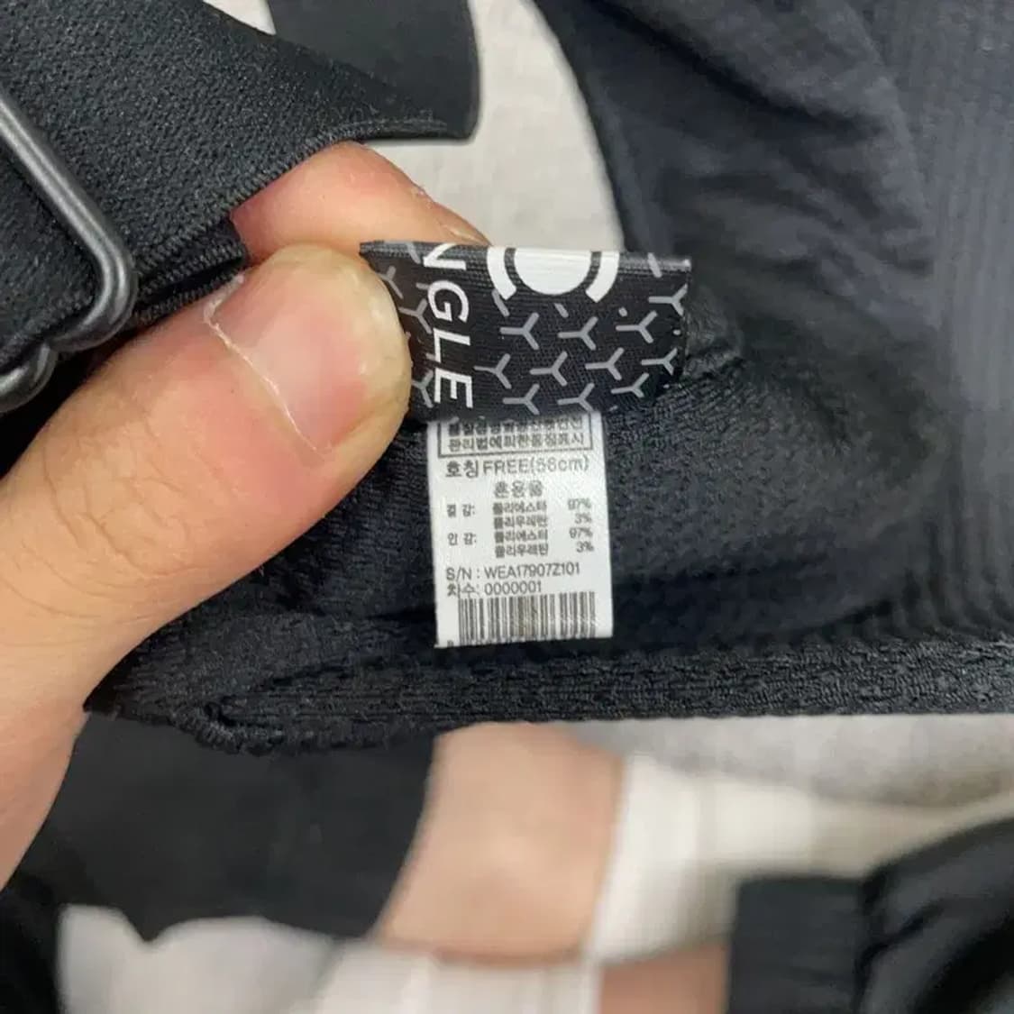 와이드앵글 자수 로고 블랙 골프 캡 FREE 상품이미지7