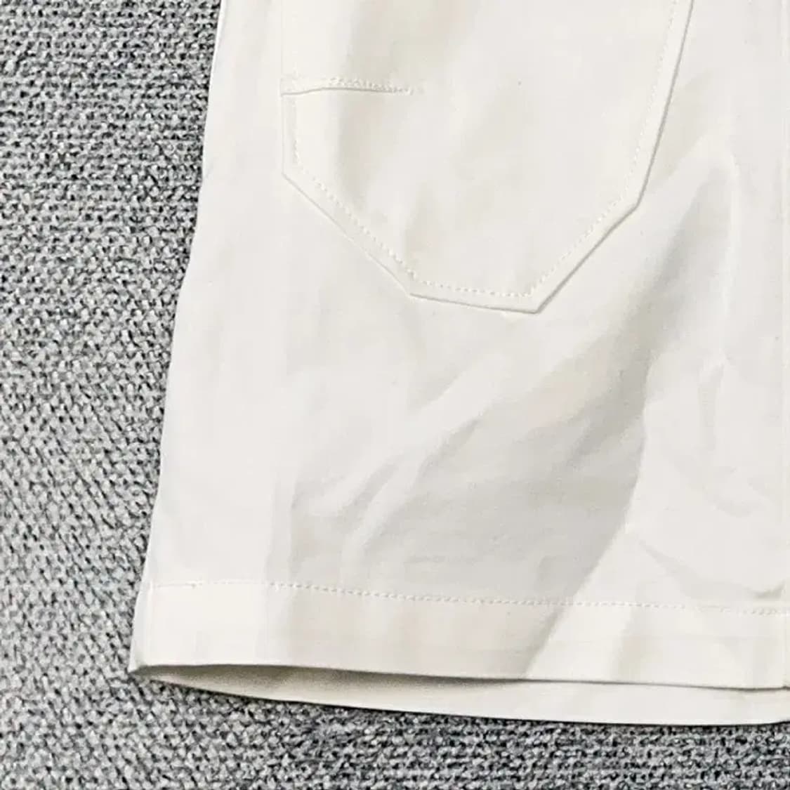 르꼬끄 스포츠 레더 포인트 화이트 미니스커트 65-88 상품이미지3