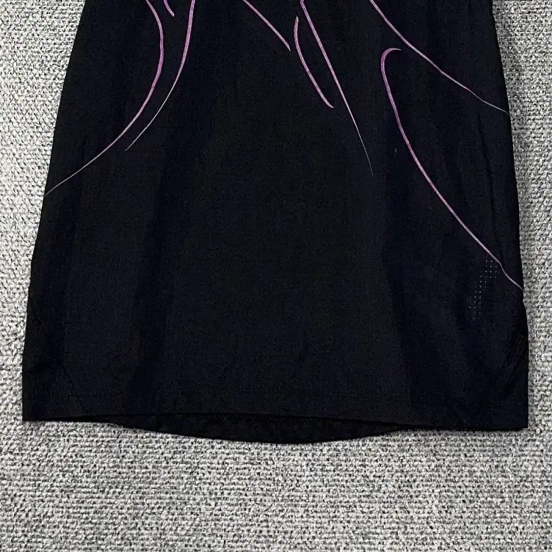 아디다스 블랙 로고 운동 기능성 나시 민소매 090 상품이미지4