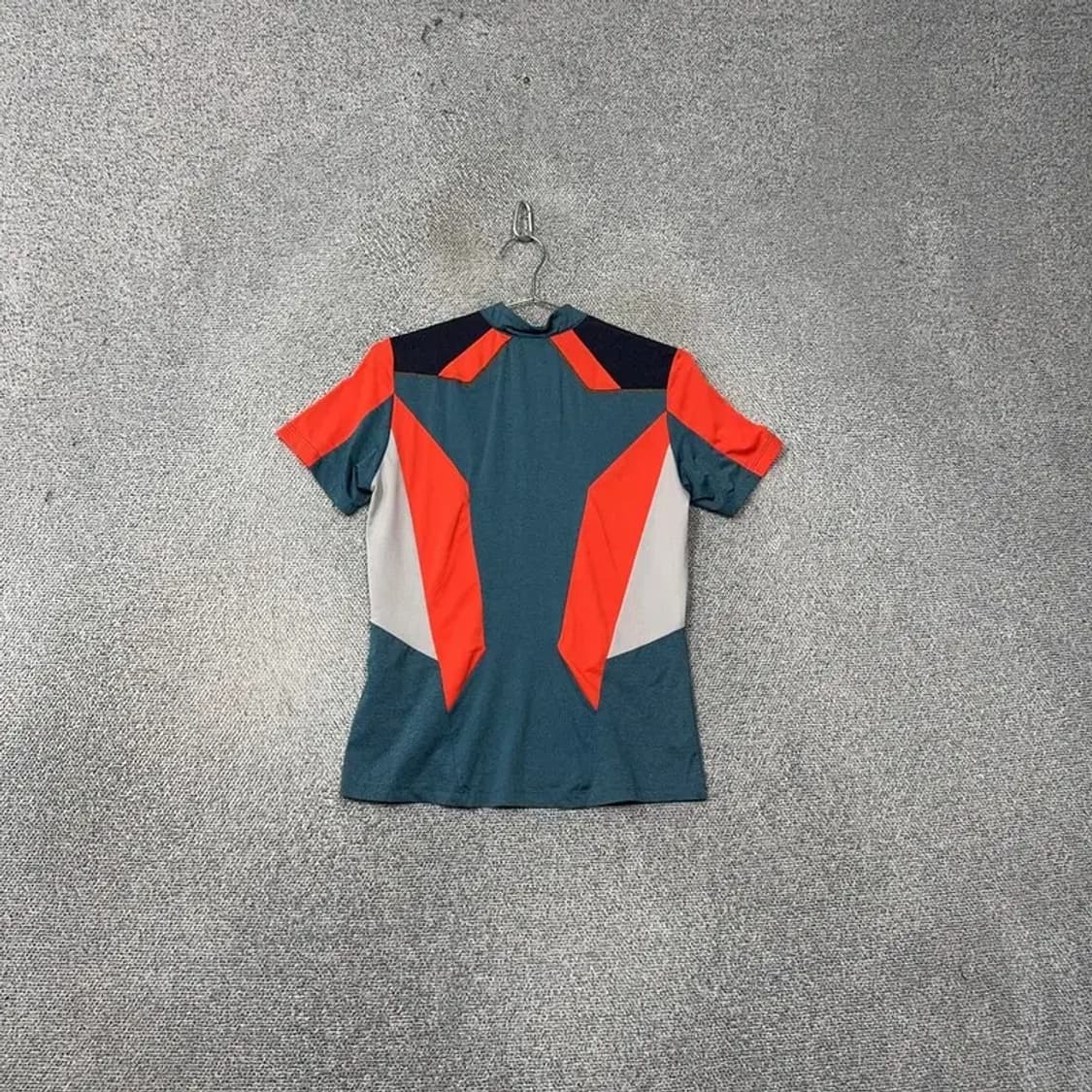 아이더 멀티컬러 로고 등산 기능성 반집업 반팔티 M 상품이미지2