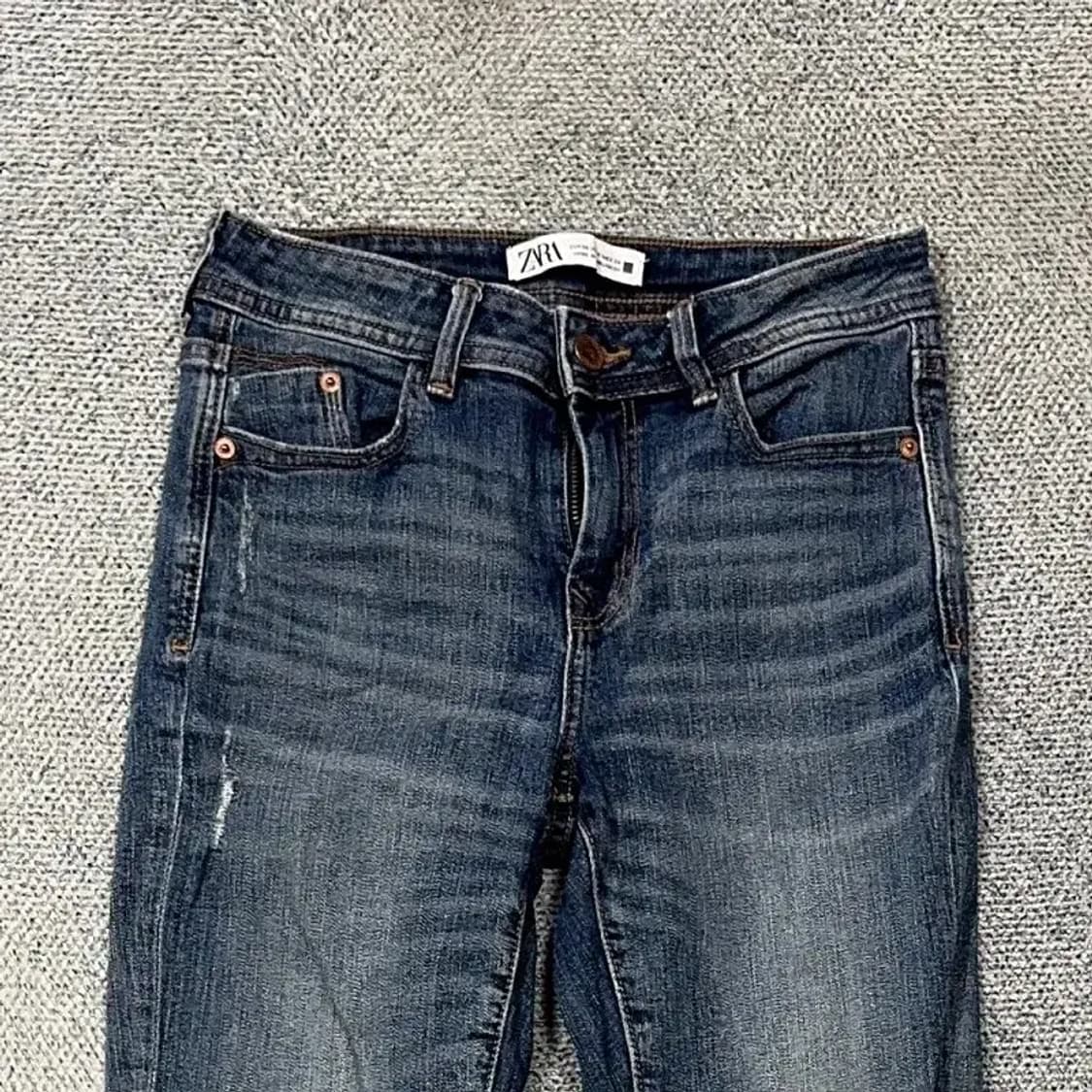 자라 블루 빈티지 크롭진 청바지 26 상품이미지3