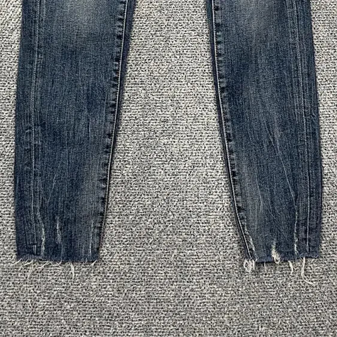 자라 블루 빈티지 크롭진 청바지 26 상품이미지5