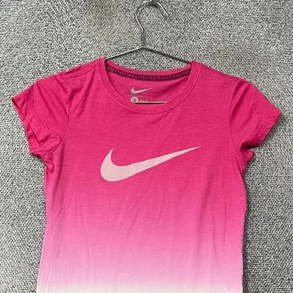 나이키 빅스우시 프린팅 핑크 반팔 티 S 상품이미지3