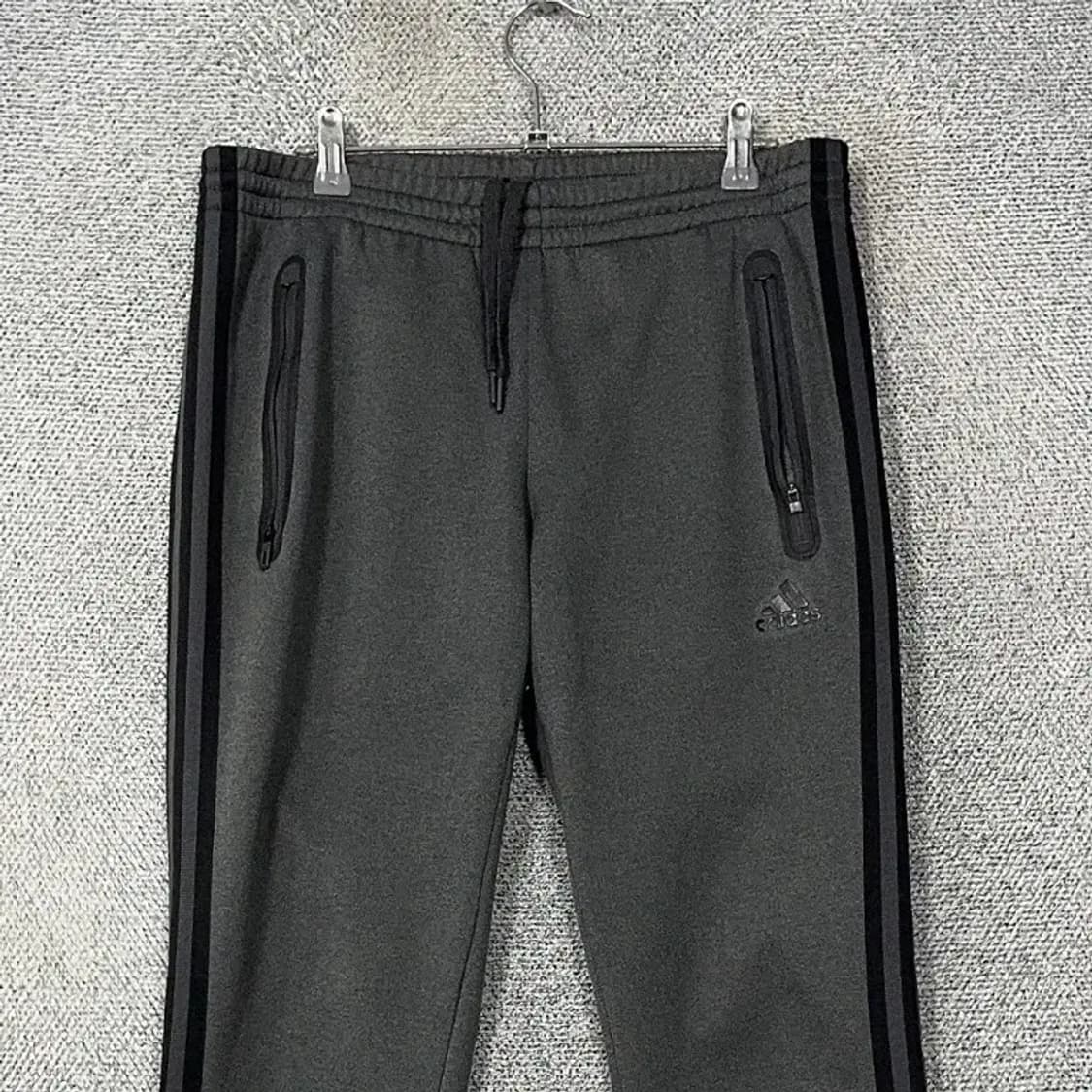 아디다스 그레이 로고 삼선 트레이닝 팬츠 100 상품이미지3