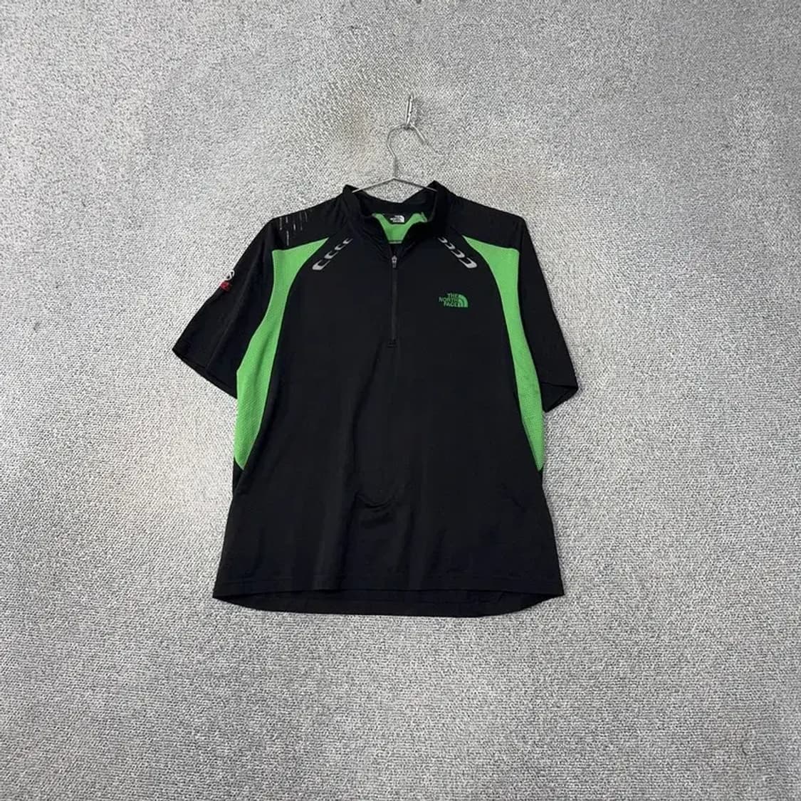 노스페이스 로고 등산 기능성 반집업 반팔티 M 상품이미지1