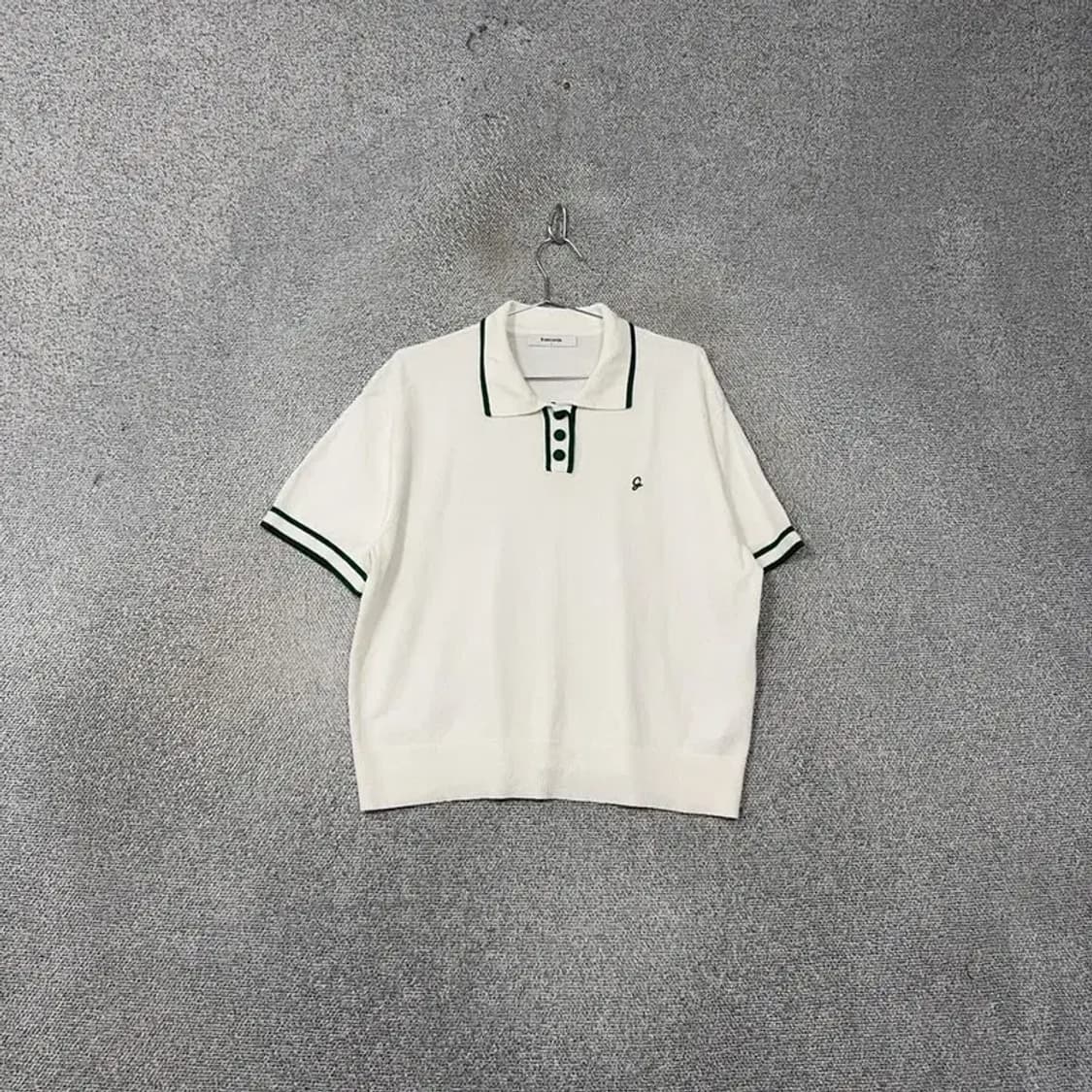 에잇세컨즈 여성 니트 화이트 카라티 L 상품이미지1