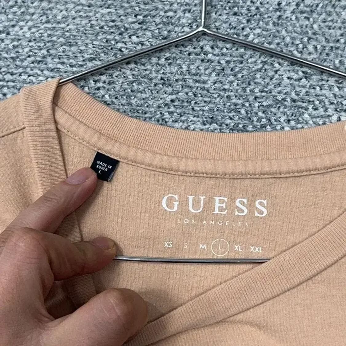 게스 로고 프린팅 베이지 반팔 티 L 상품이미지5