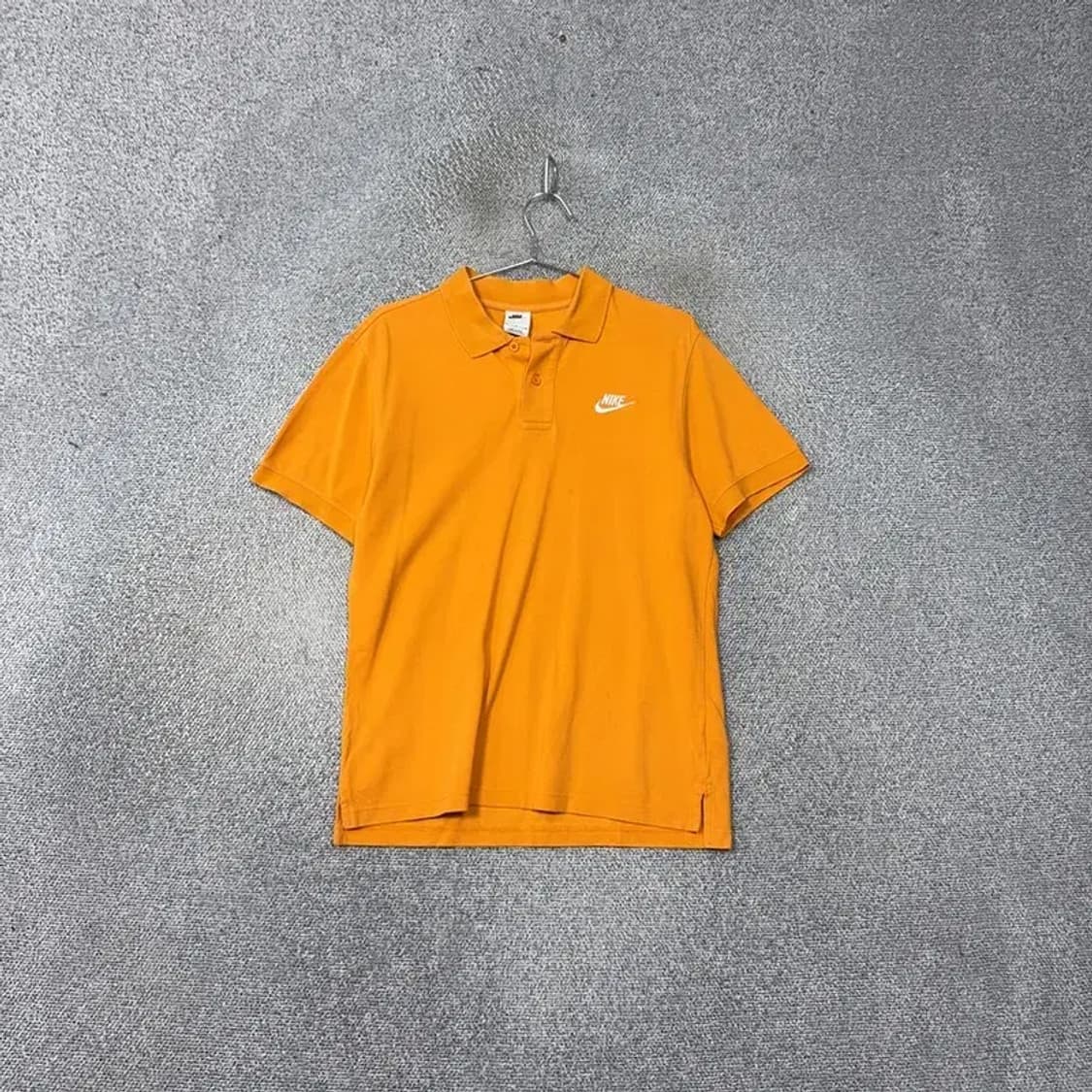 나이키 오렌지 캐주얼 반팔 카라티 S 상품이미지1