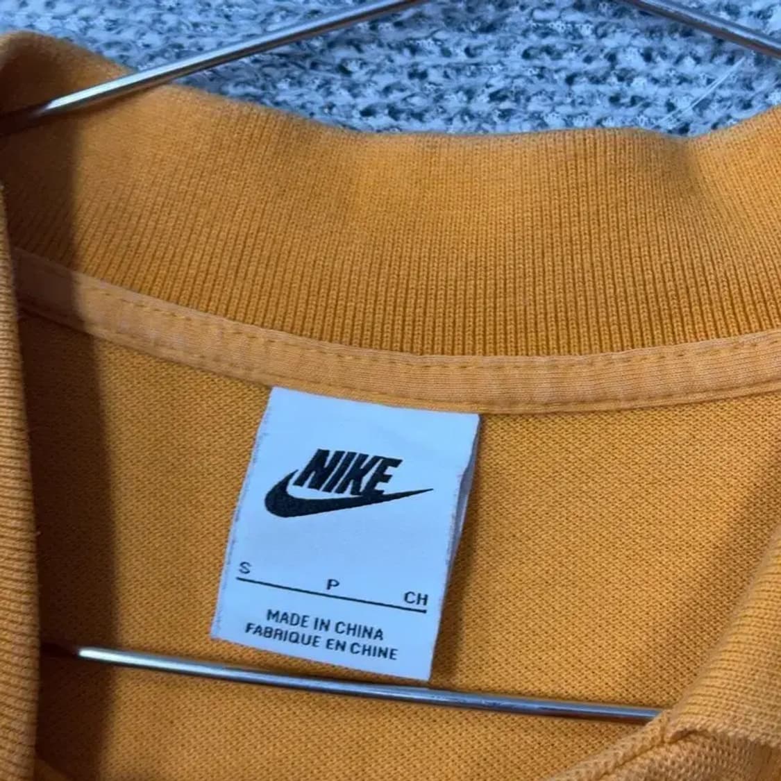 나이키 오렌지 캐주얼 반팔 카라티 S 상품이미지3