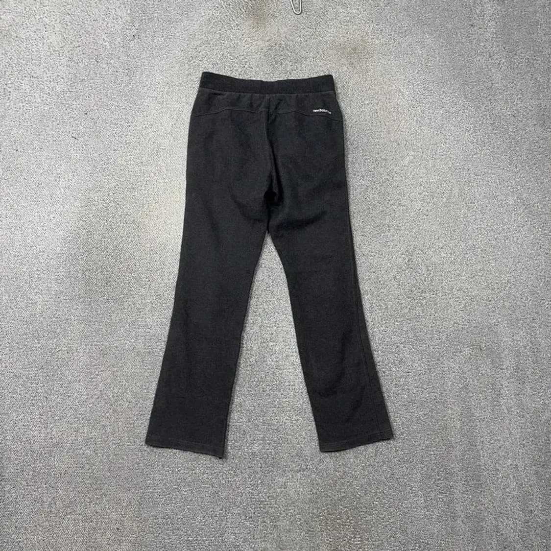 뉴발란스 그레이 로고 트레이닝 팬츠 75 상품이미지2