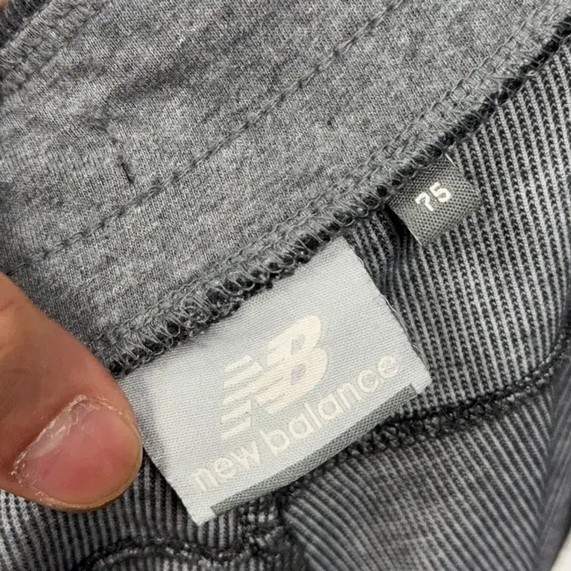 뉴발란스 그레이 로고 트레이닝 팬츠 75 상품이미지5