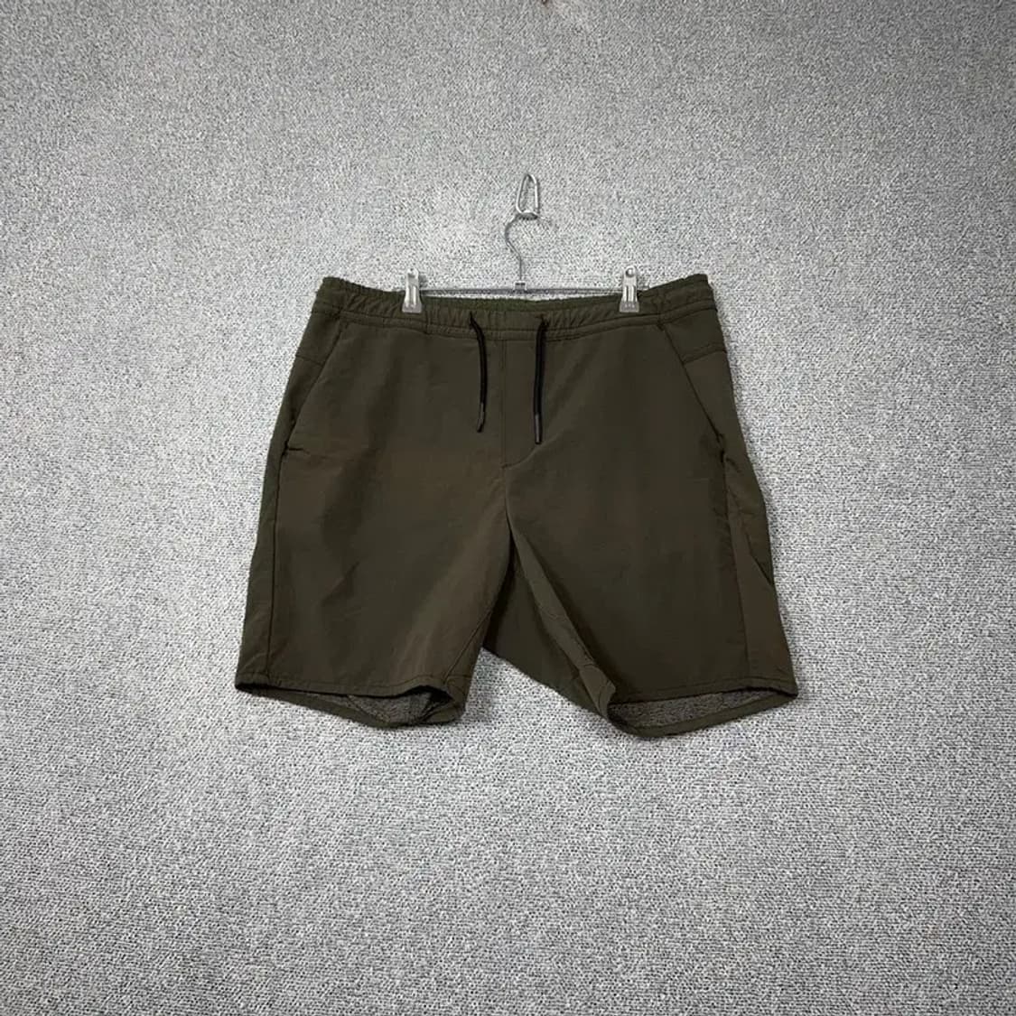 자라 카키 기능성 반바지 XL 상품이미지1