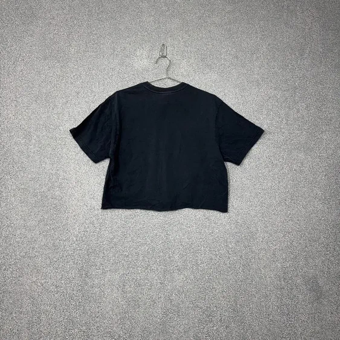 리바이스 프린팅 네이비 크롭 반팔 티 LARGE-100 상품이미지2