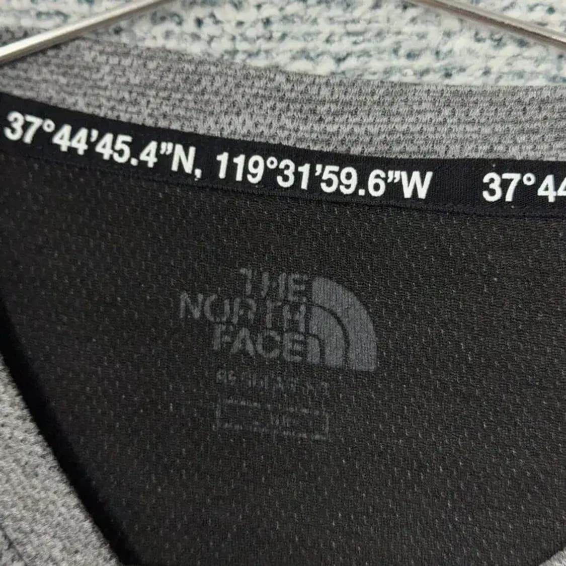 노스페이스 그레이 로고 기능성 반팔 티 100(L) 상품이미지3