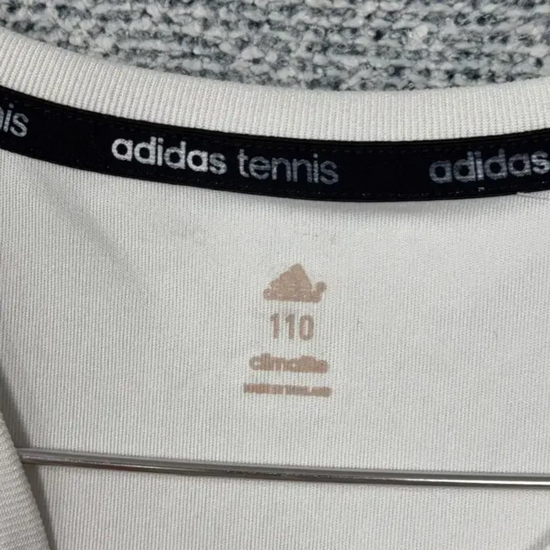 아디다스 삼각로고 테니스 기능성 화이트 반팔 티 110 상품이미지5