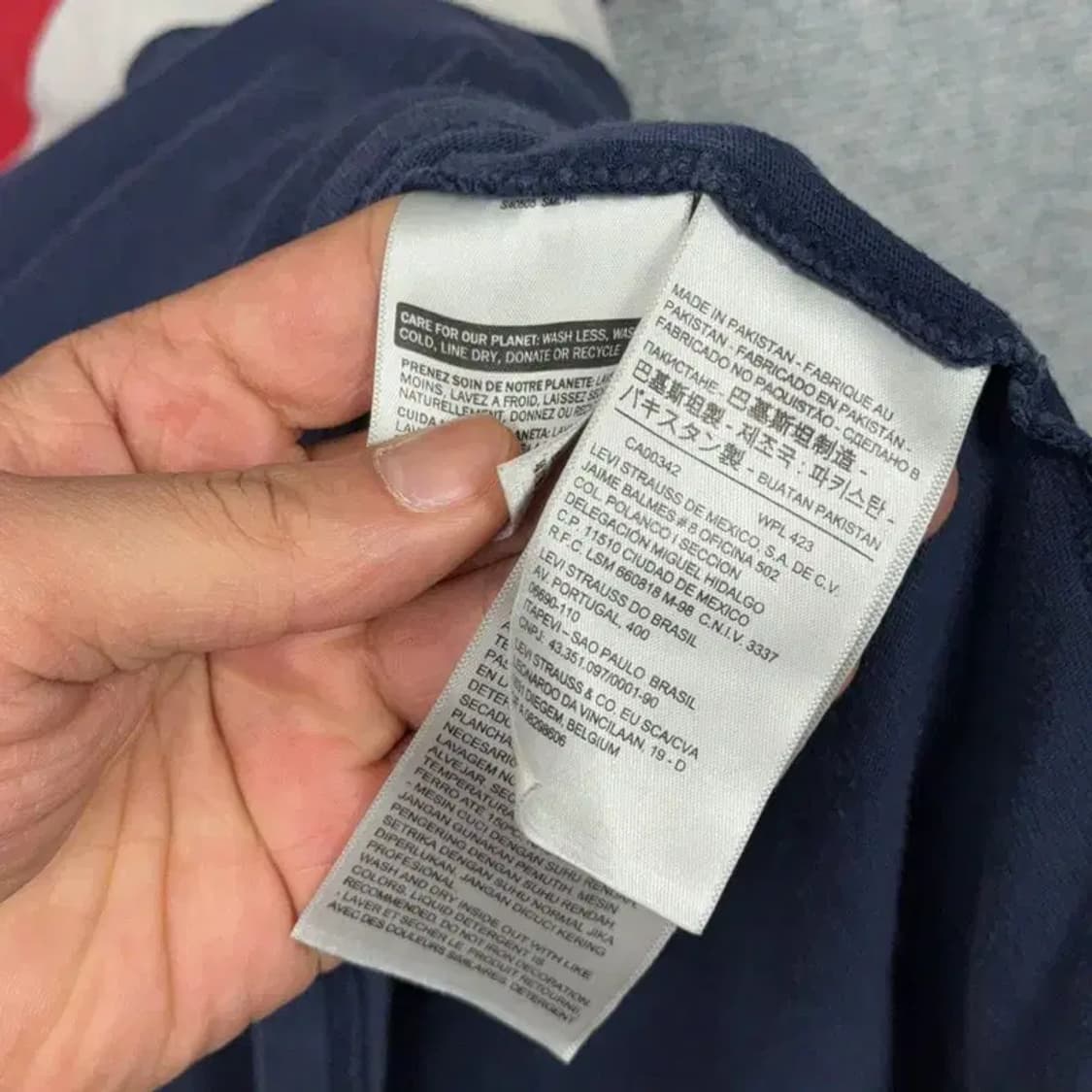 리바이스 스트라이프 프린팅 네이비 반팔 티 L 상품이미지4