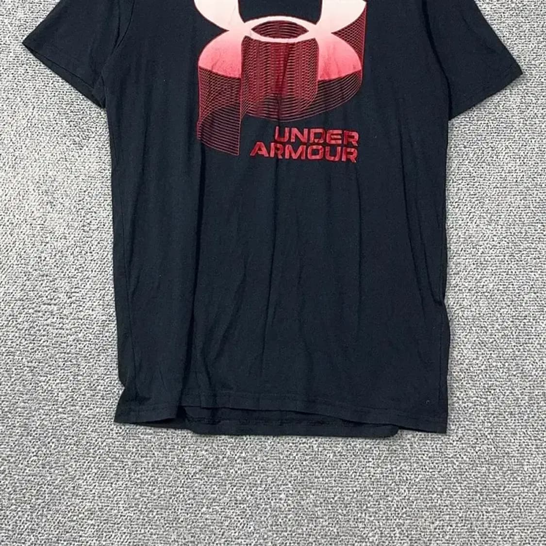 언더아머 빅로고 프린팅 네이비 반팔 티 SM / P / CH 상품이미지4