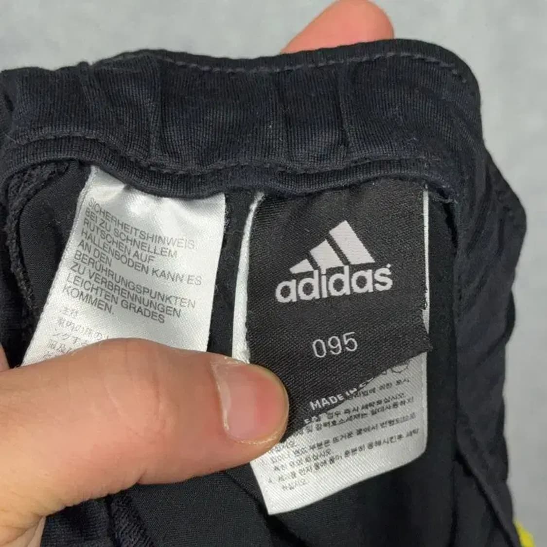 아디다스 블랙 로고 기능성 반바지 095 상품이미지5