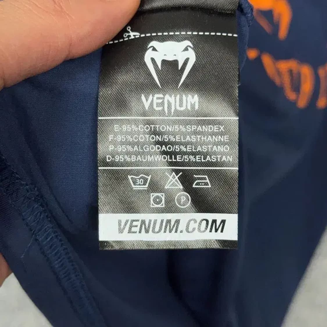 베놈 프린팅 네이비 반팔 티 L 상품이미지4