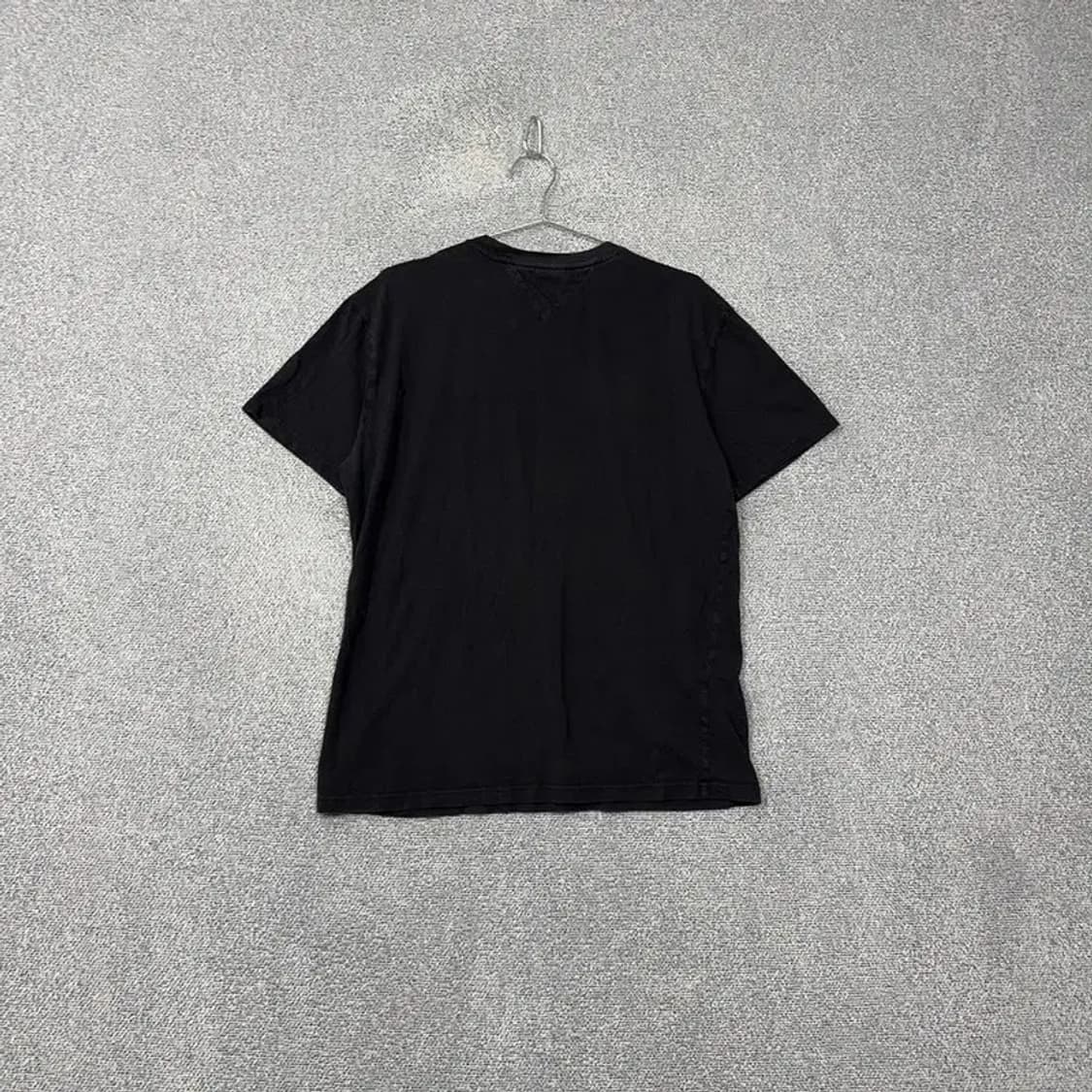 타미 진스 프린팅 블랙 반팔 티 L 상품이미지2