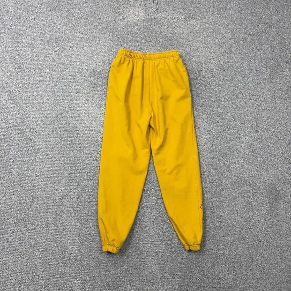 뉴발란스 프린팅 옐로우 조거팬츠 S 상품이미지2