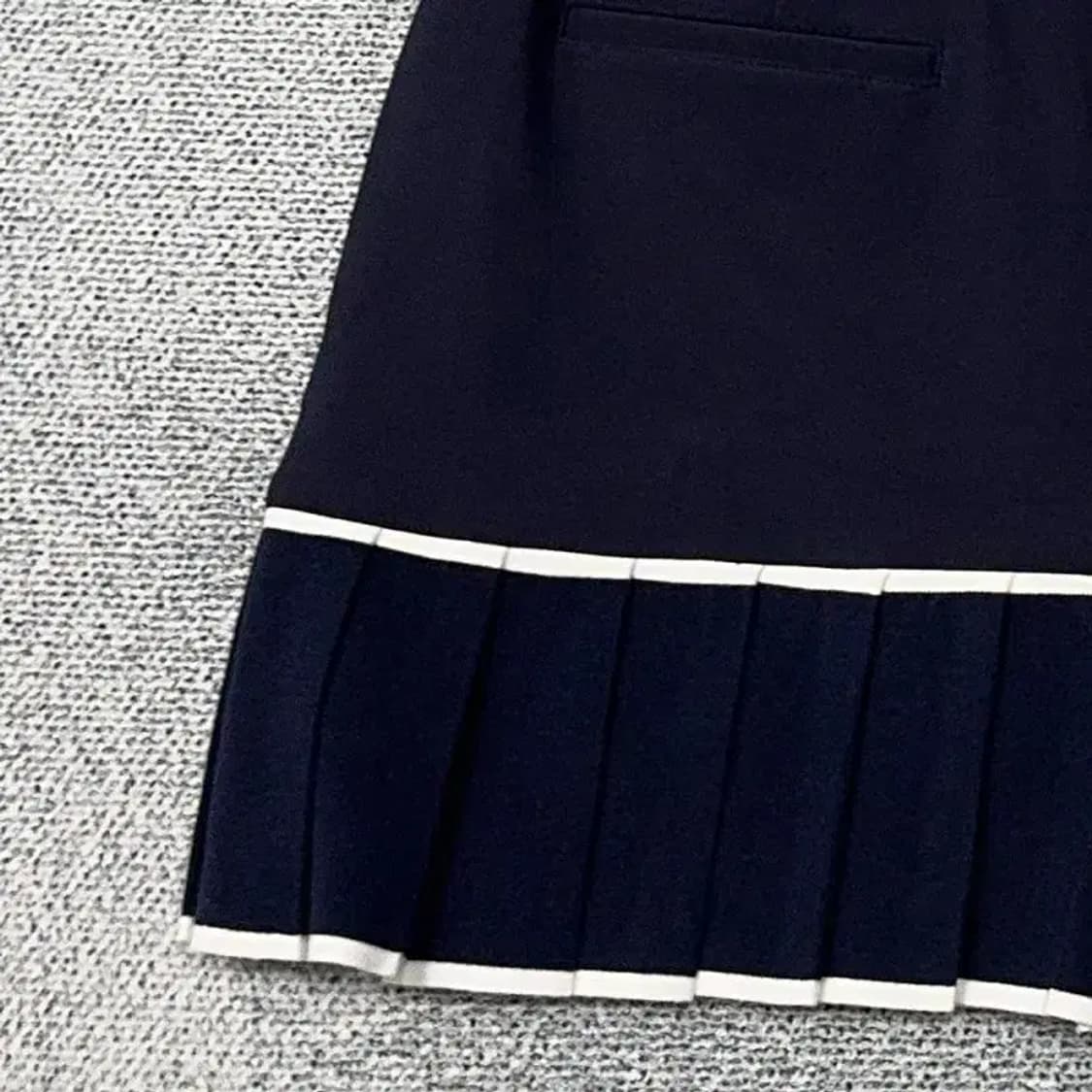 핑 네이비 로고 기능성 스커트 76-101 상품이미지4